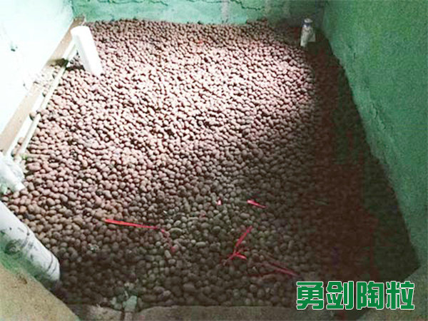 卫生间回填陶粒2